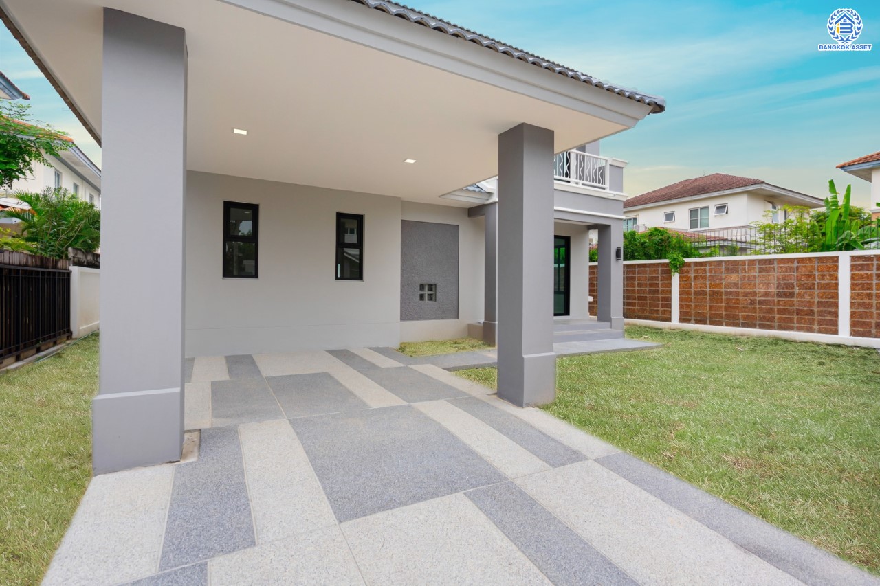 บ้านมือสองตกแต่งใหม่ ม.ชัยพฤกษ์ บางบัวทอง บ้านเดี่ยวหลังมุม แบรนด์ LH เนื้อที่ 72.5 ตร.ว. ฟังก์ชัน 3 ห้องนอน 3 ห้องน้ำ 1 ห้องอเนกประสงค์ จอดรถได้ 1 คัน พร้อม Facilities ครบครัน บนทำเลเดินทางสะดวก ติดถนนบางกรวย-ไทรน้อย ใกล้เซ็นทรัลเวสต์เกต และรถไฟฟ้าสายสีม่วง "สถานีบางพลู"